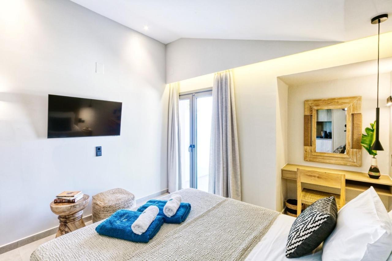 Hotel Hidden Cove Corfu 4*